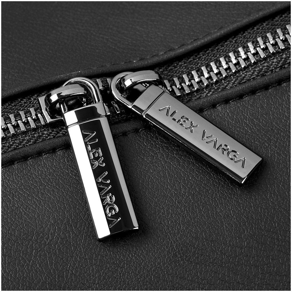 Alex Varga Rutherford Weekend Bag - Image 17