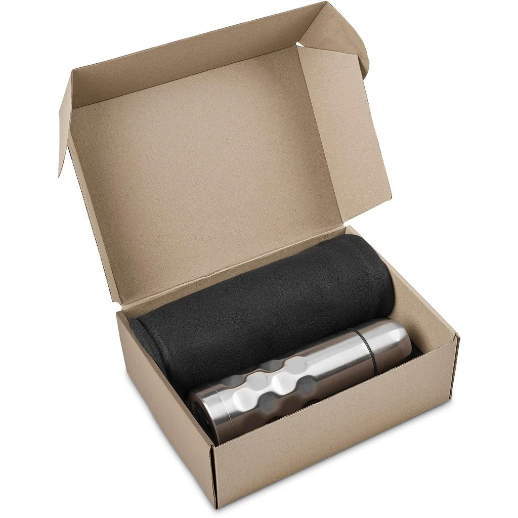 Alps Winter Blanket Gift Set - Image 6