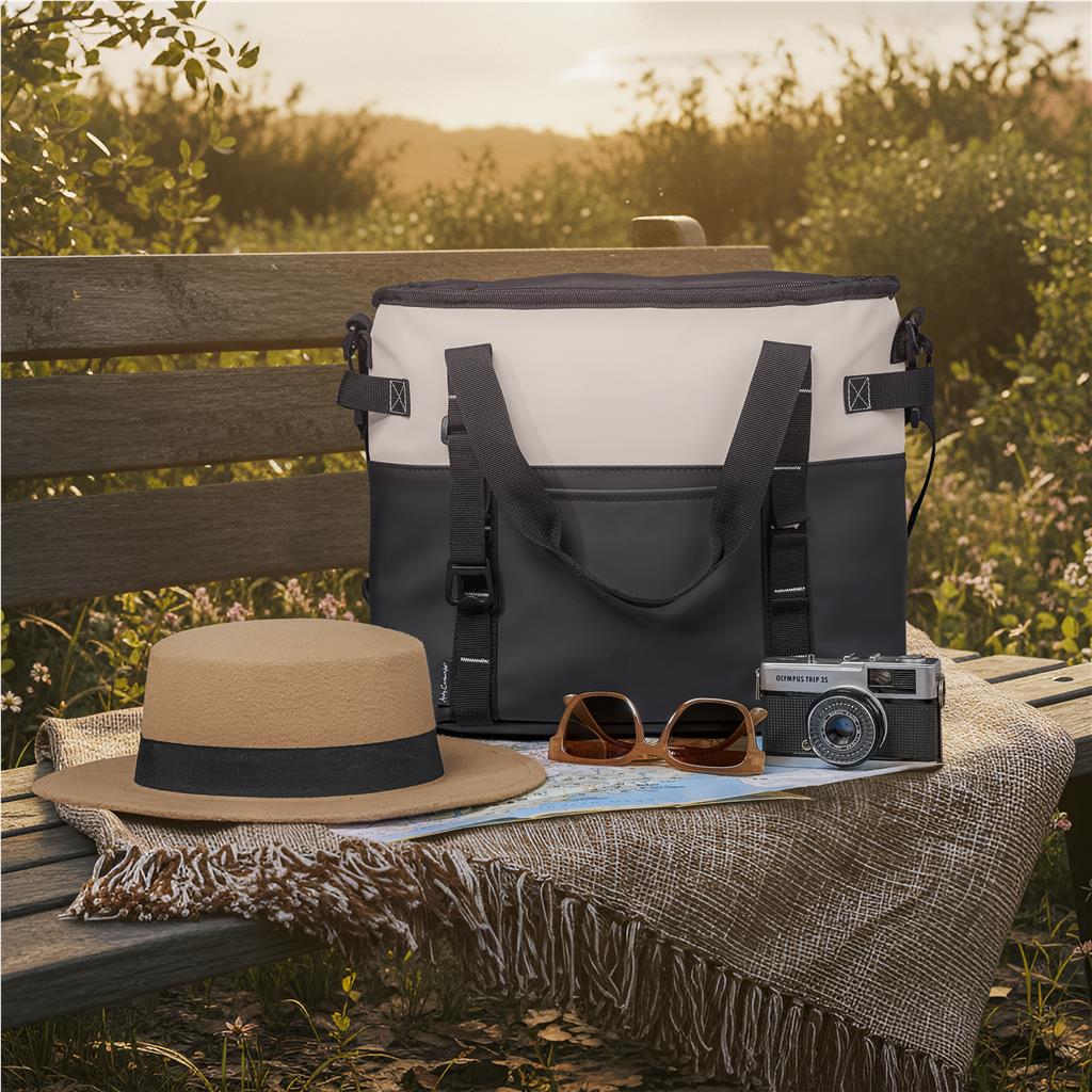 Andy Cartwright Cederberg Water-Resistant 24-Can Cooler - Image 4