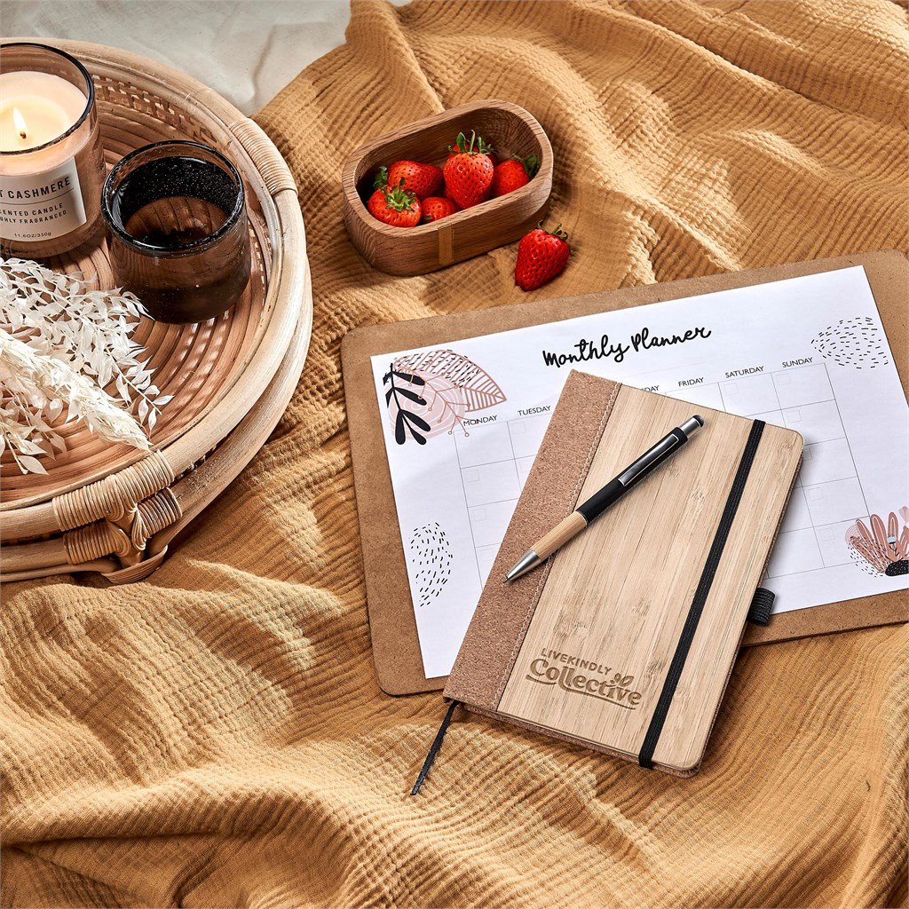 Okiyo Eri Bamboo & Cork Notebook & Pen Set - Image 8