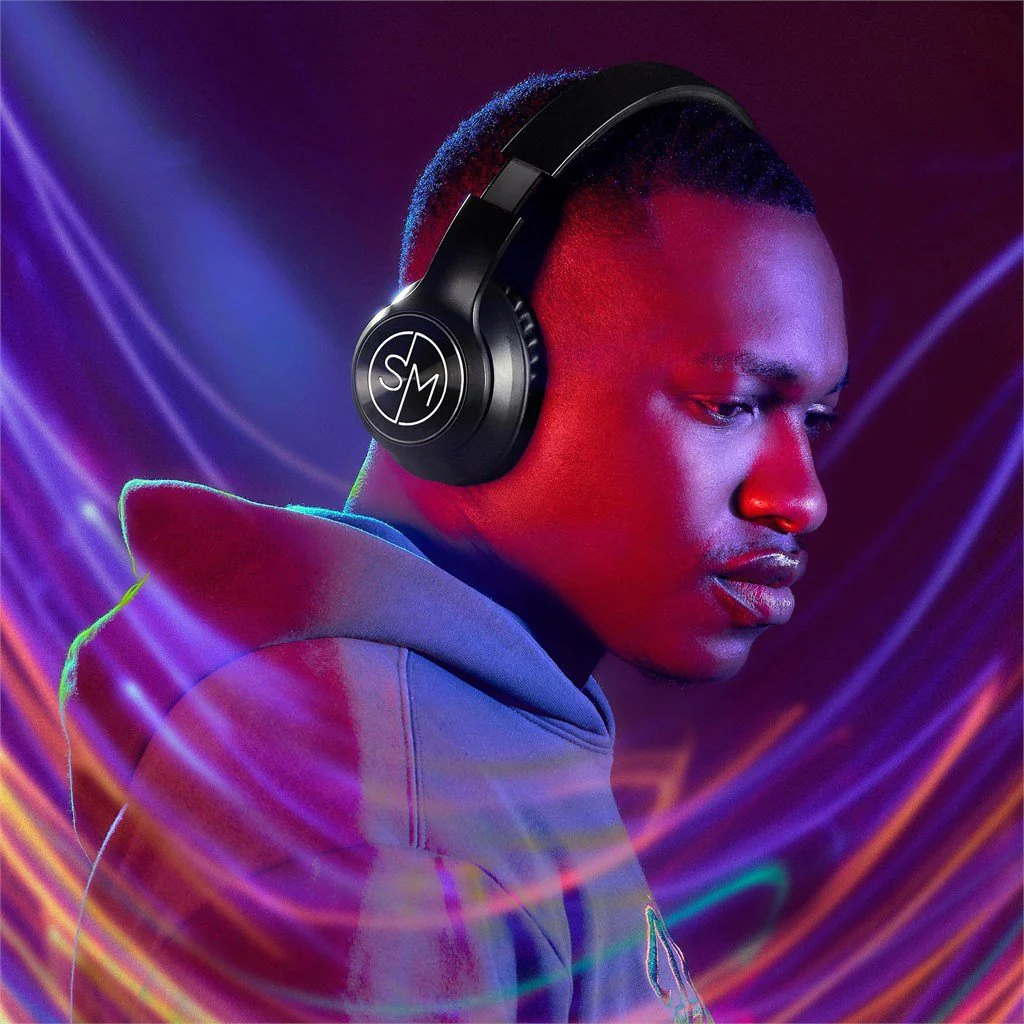Swiss Cougar Stuttgart Active Noise-Cancelling Bluetooth Headphones - Image 6